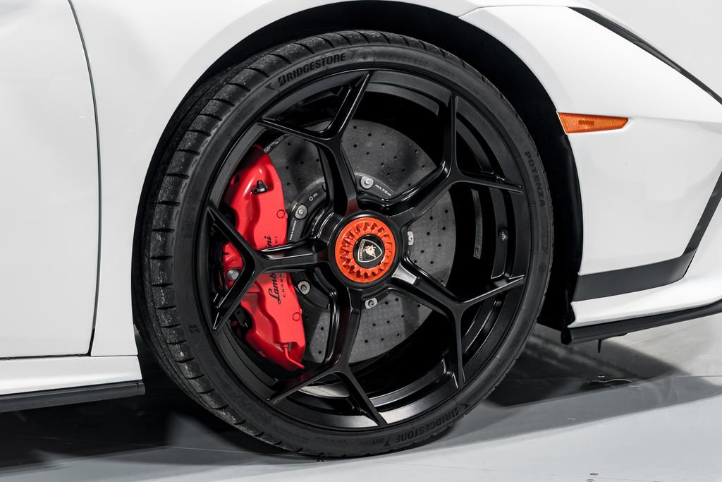 Used 2024 Lamborghini Huracan Tecnica RWD image 47
