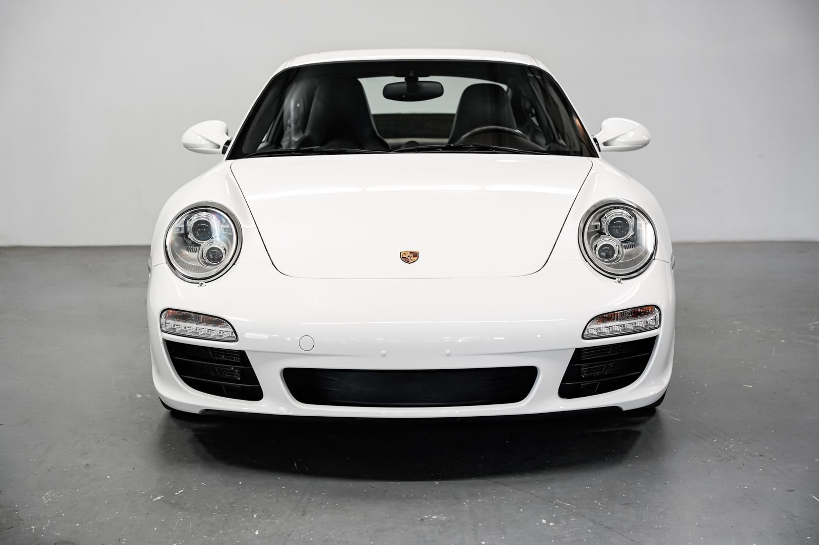 Used 2009 Porsche 911 Carrera S RWD image 5