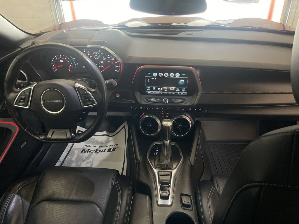 Used 2016 Chevrolet Camaro LT RWD image 14