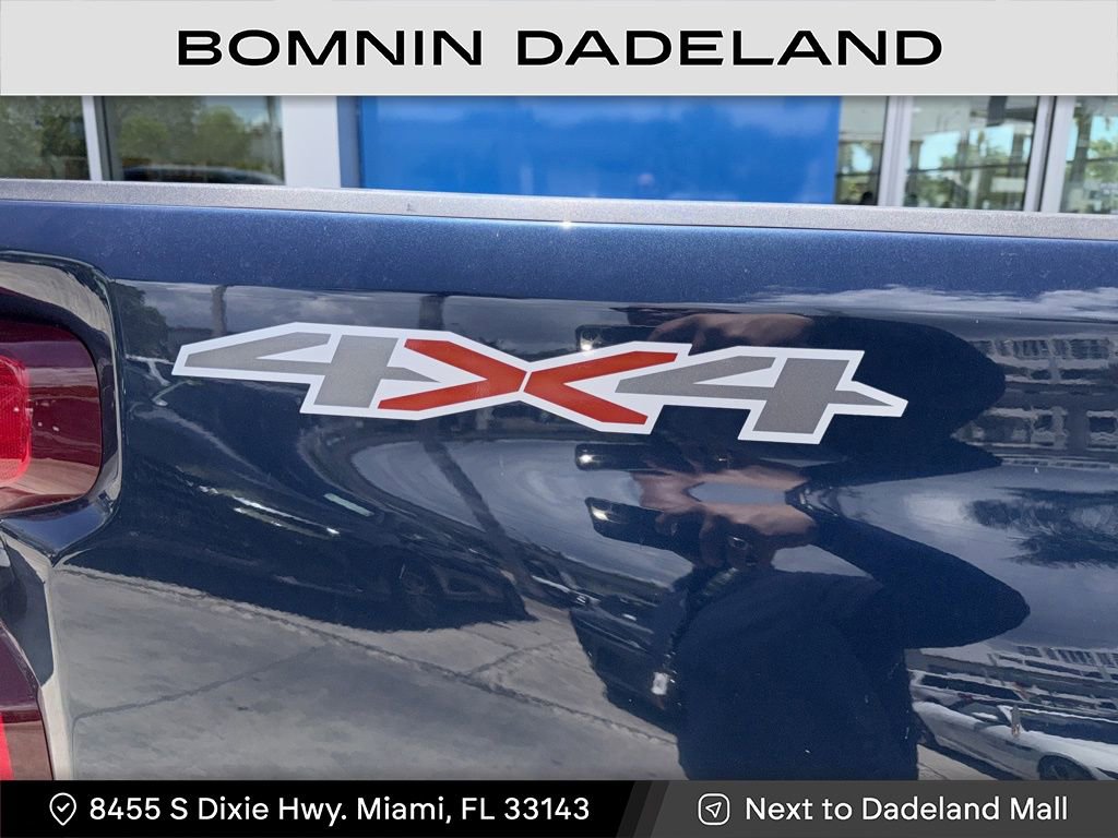 Used 2022 Chevrolet Silverado 2500 Custom w/ Custom Convenience Package AWD/4WD image 7