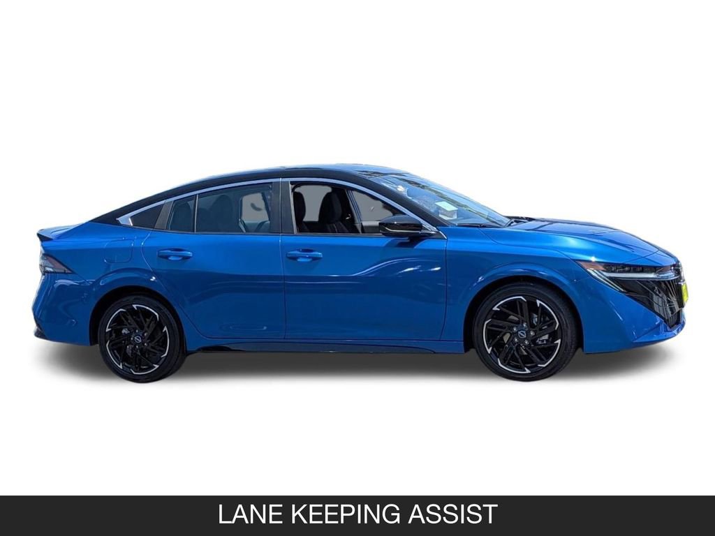 New 2026 Nissan Sentra SR FWD image 6