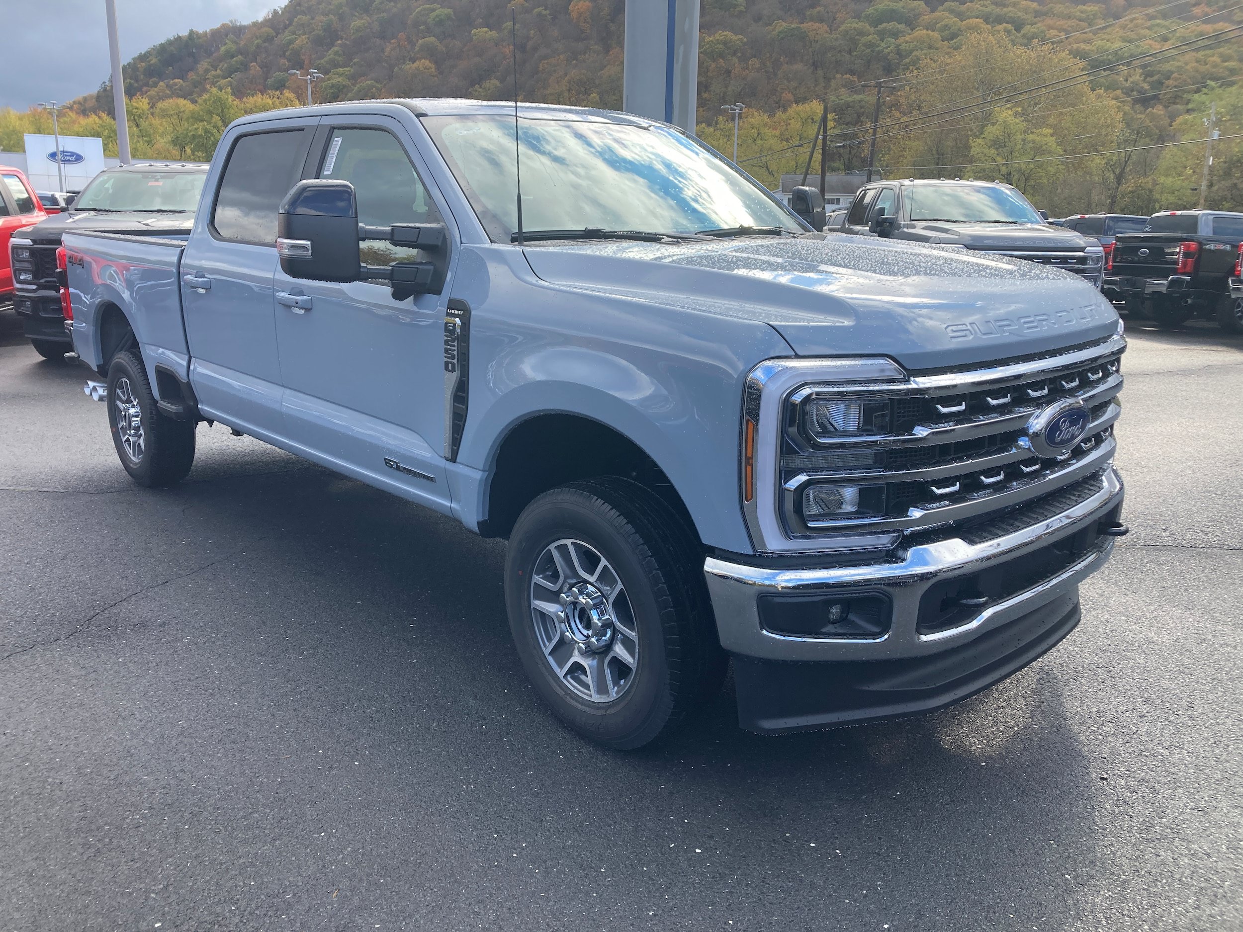 New 2026 Ford F250 Lariat AWD/4WD image 3