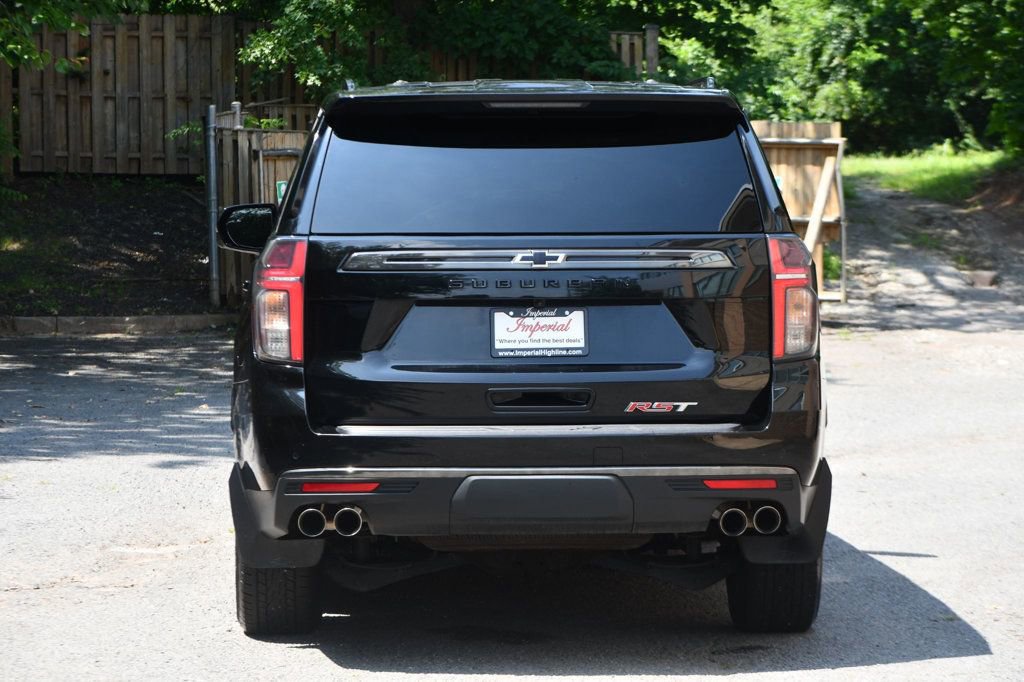 Used 2022 Chevrolet Suburban RST w/ Sport Performance Package image 6