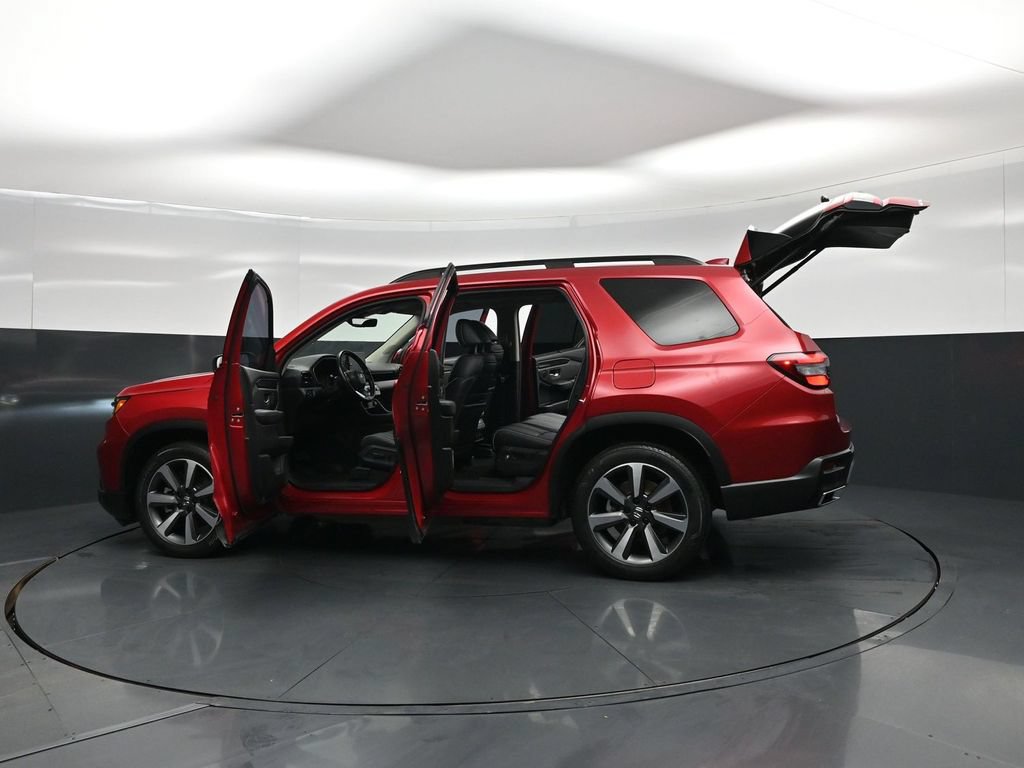 Used 2023 Honda Pilot Elite image 30
