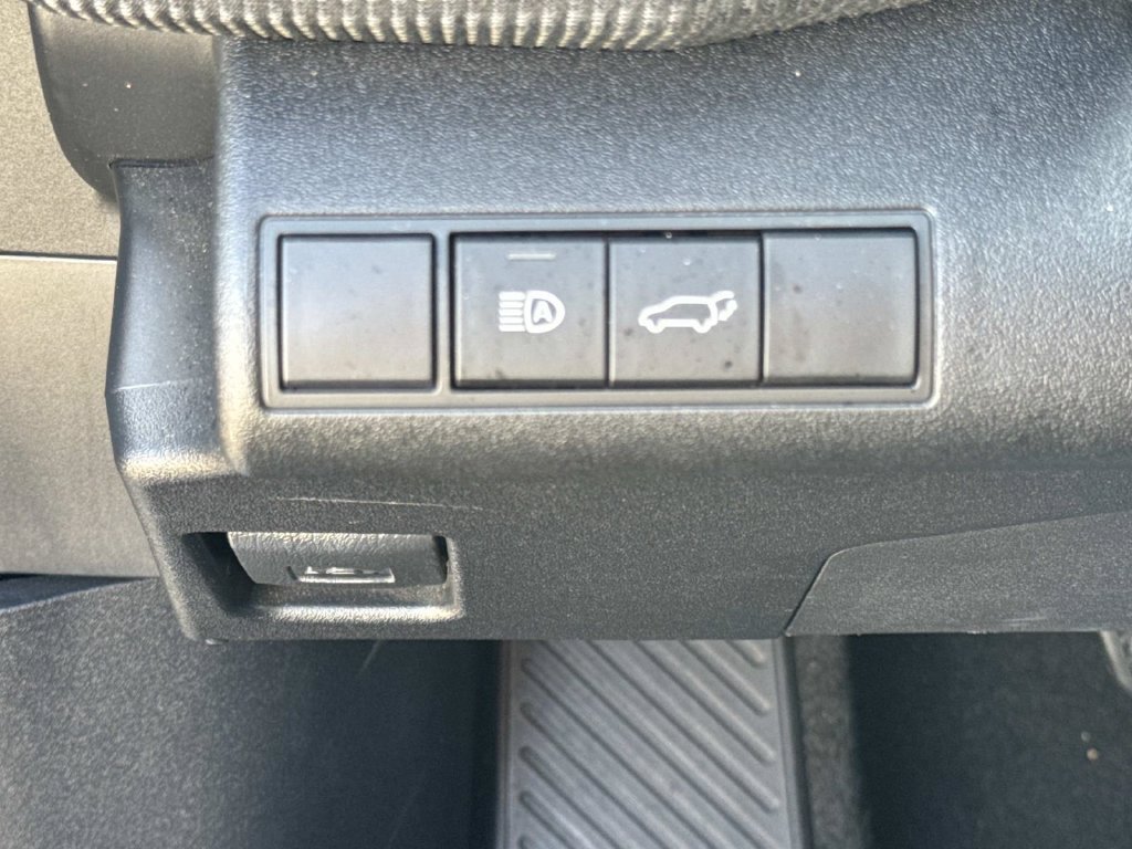 Used 2023 Subaru Solterra AWD image 29
