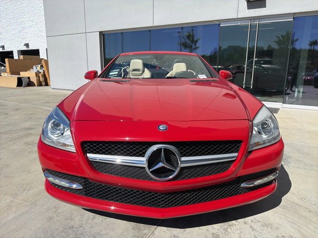 Used 2014 Mercedes-Benz SLK 350 image 3