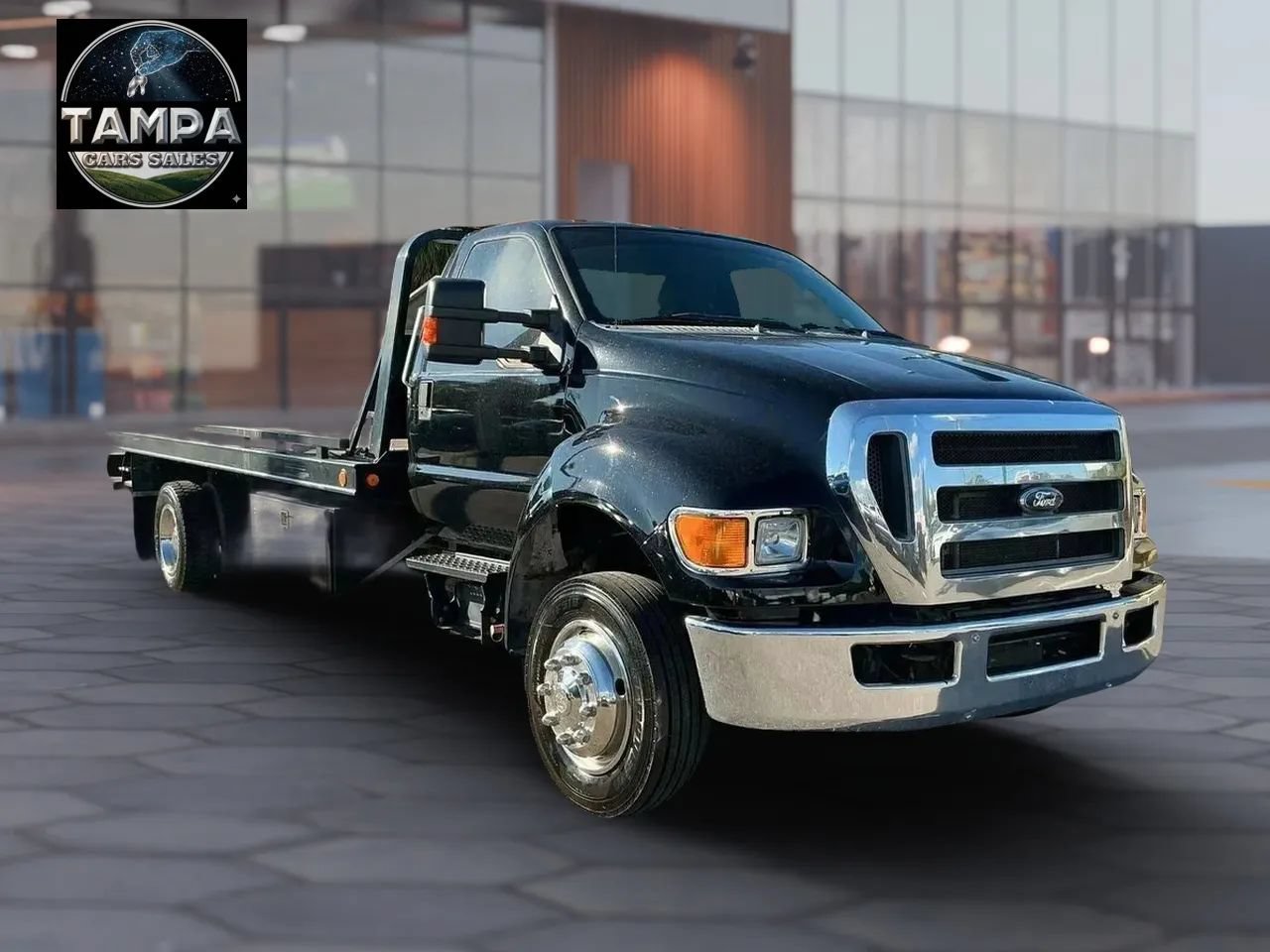Used 2015 Ford F650 2WD Regular Cab Super Duty image 2