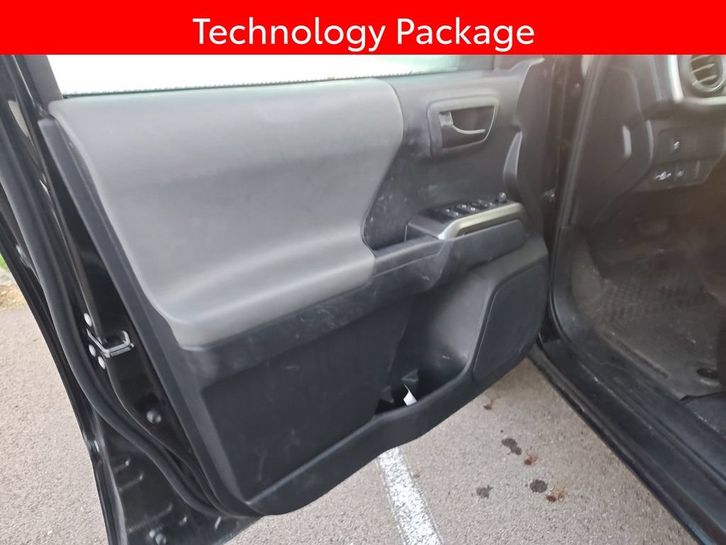 Used 2023 Toyota Tacoma SR5 w/ Technology Package AWD/4WD image 6