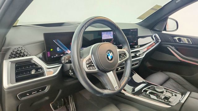 Used 2024 BMW X7 xDrive40i w/ M Sport Package image 20