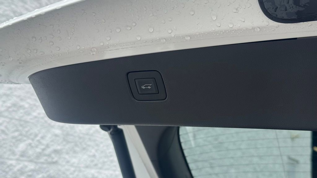 Used 2025 Buick Envista Preferred w/ Convenience I Package FWD image 10