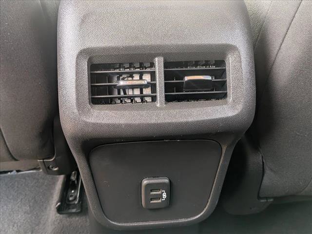 Used 2023 Chevrolet Equinox LT FWD image 16