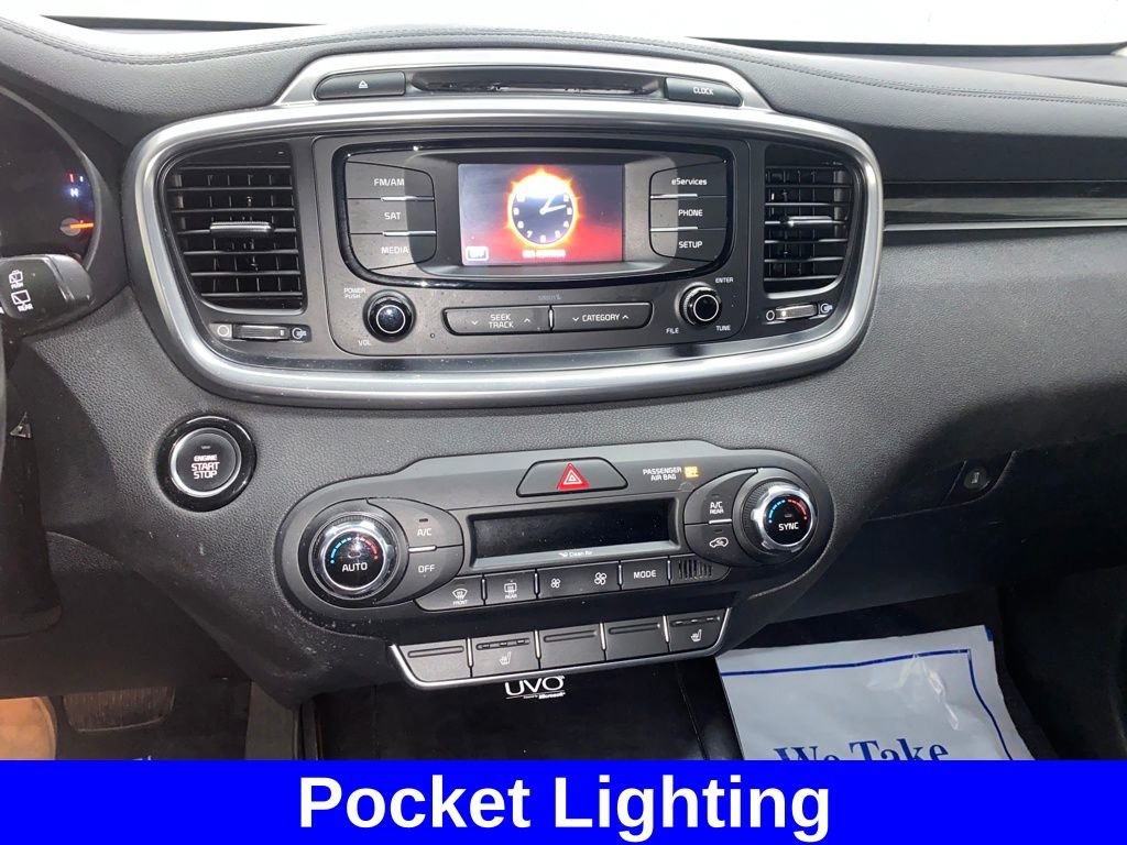 Used 2016 Kia Sorento EX w/ EX Premium Package image 22