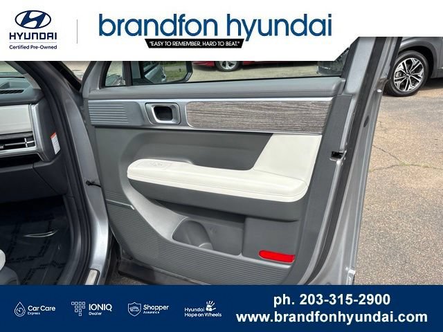 Used 2024 Hyundai Santa Fe Calligraphy AWD/4WD image 8