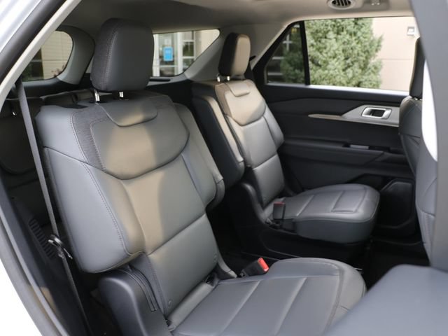 New 2026 Ford Explorer Active w/ Active Comfort Package AWD/4WD image 13