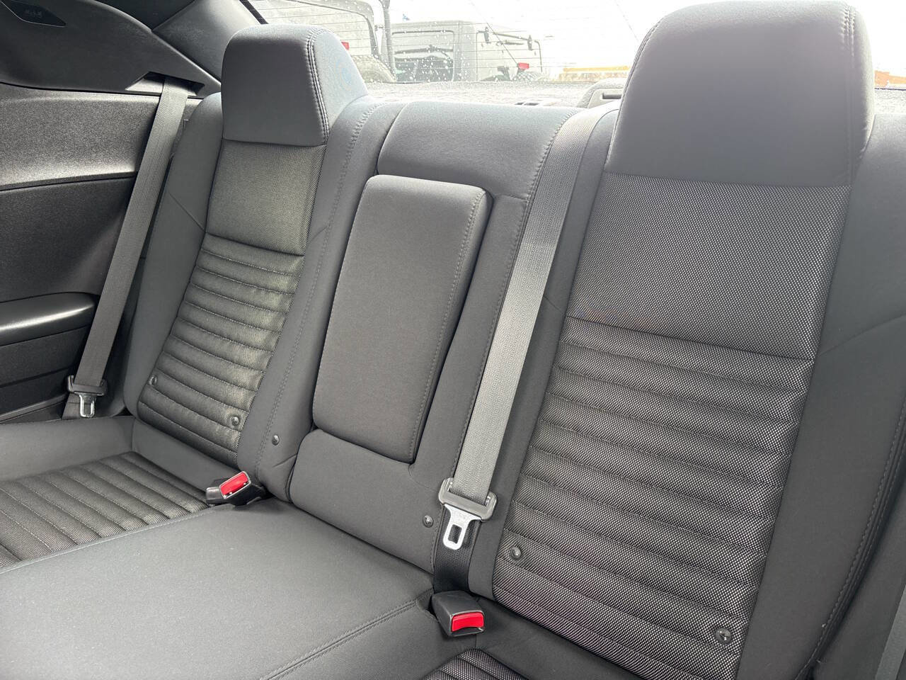 Used 2014 Dodge Challenger R/T RWD image 23
