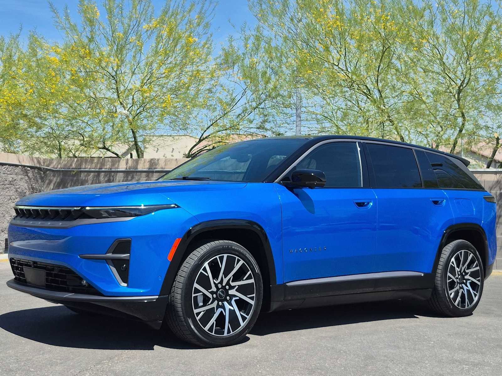 Used 2025 Jeep Wagoneer S Limited AWD/4WD image 5