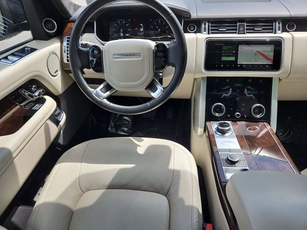 Used 2020 Land Rover Range Rover HSE AWD/4WD image 4