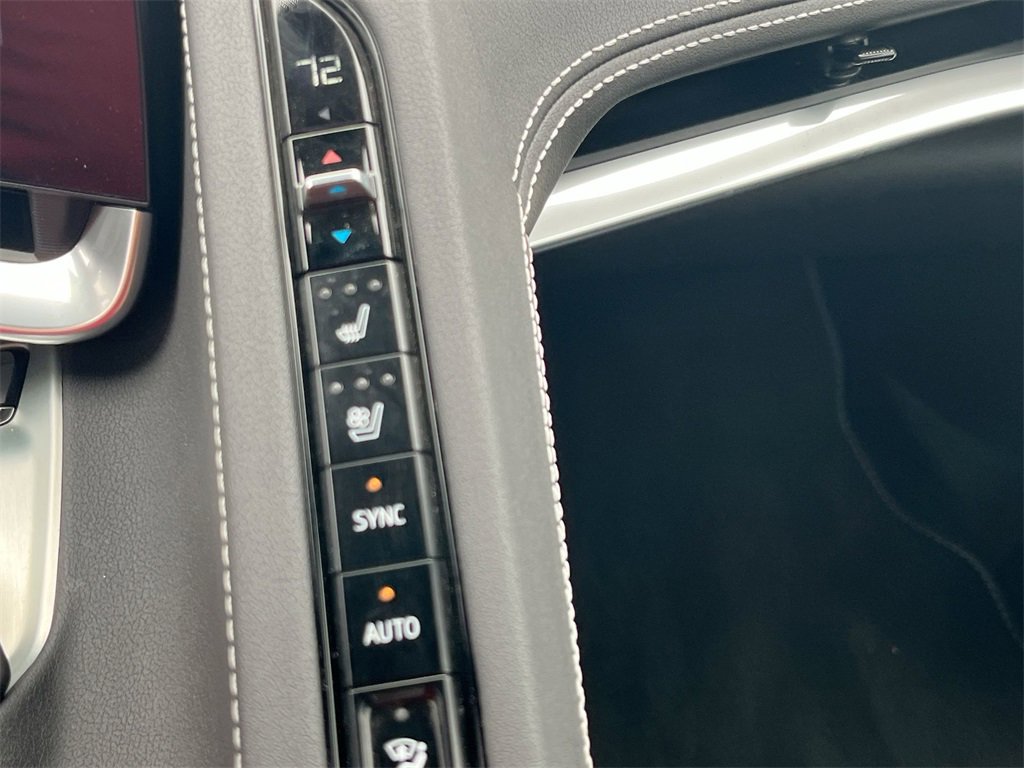 Used 2024 Chevrolet Corvette Stingray Preferred Cpe w/ Z51 Performance Package image 26