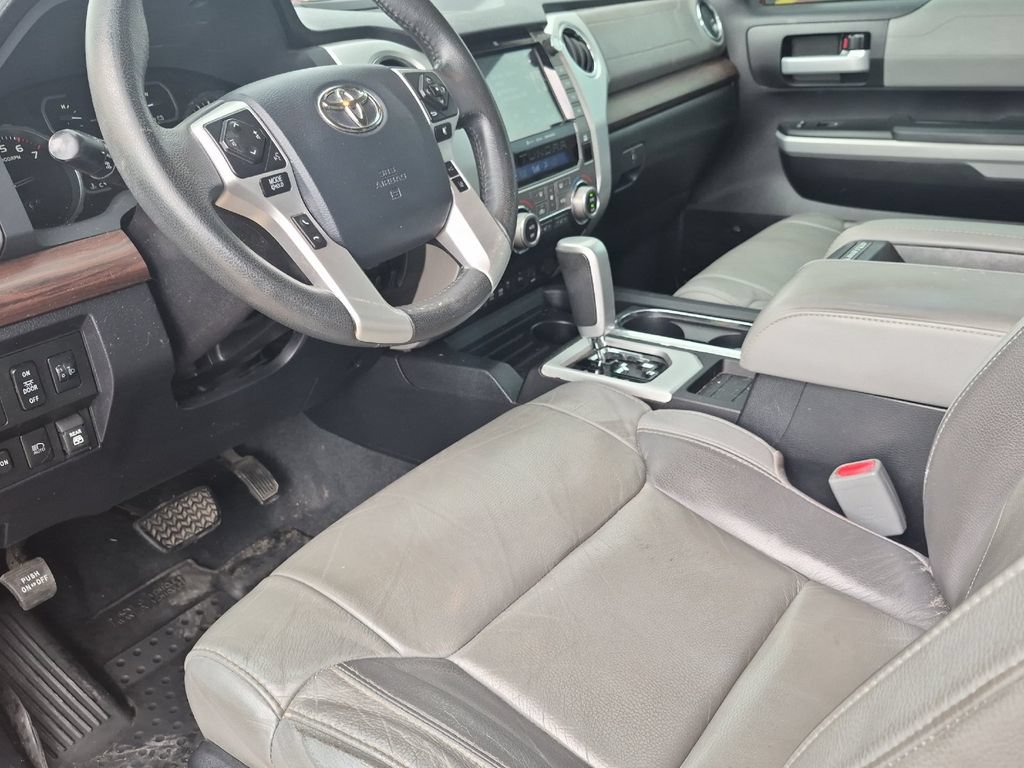 Used 2020 Toyota Tundra Limited w/ Limited Premium Package RWD image 10
