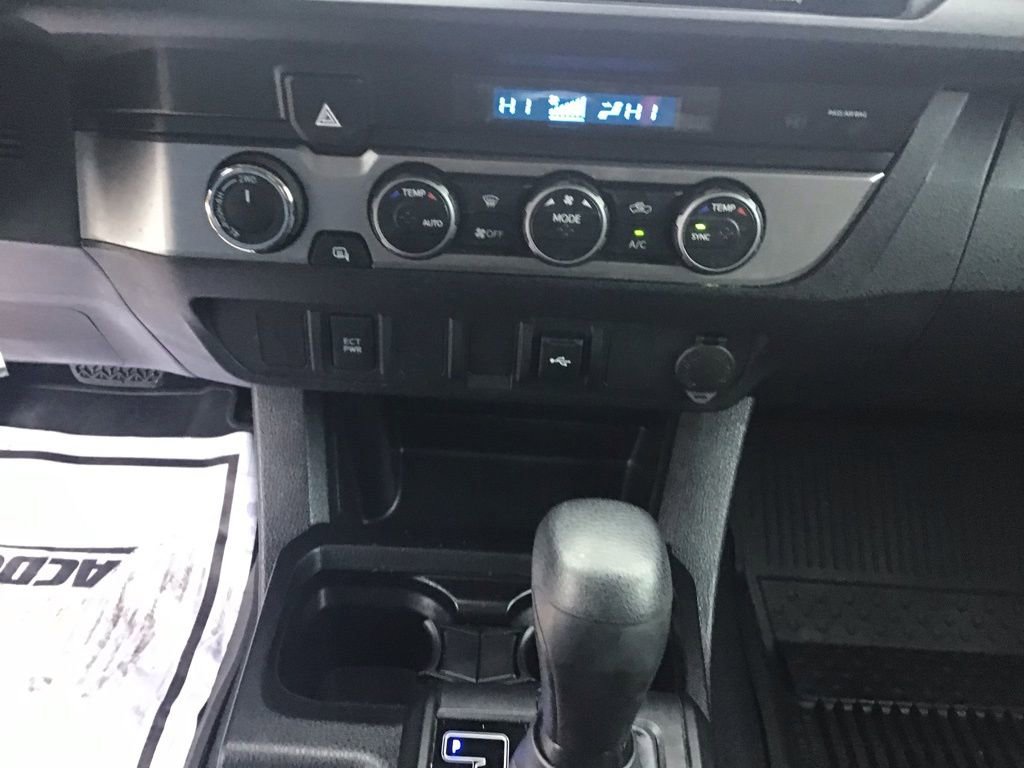 Used 2023 Toyota Tacoma SR image 34