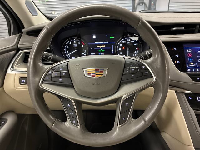 Used 2021 Cadillac XT5 Premium Luxury FWD image 14