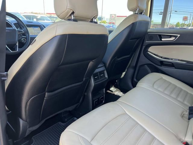 Used 2018 Ford Edge SEL w/ Equipment Group 201A AWD/4WD image 20