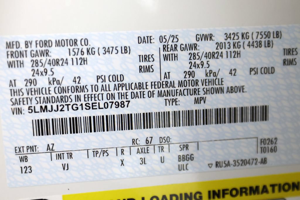 Used 2025 Lincoln Navigator Black Label AWD/4WD image 50