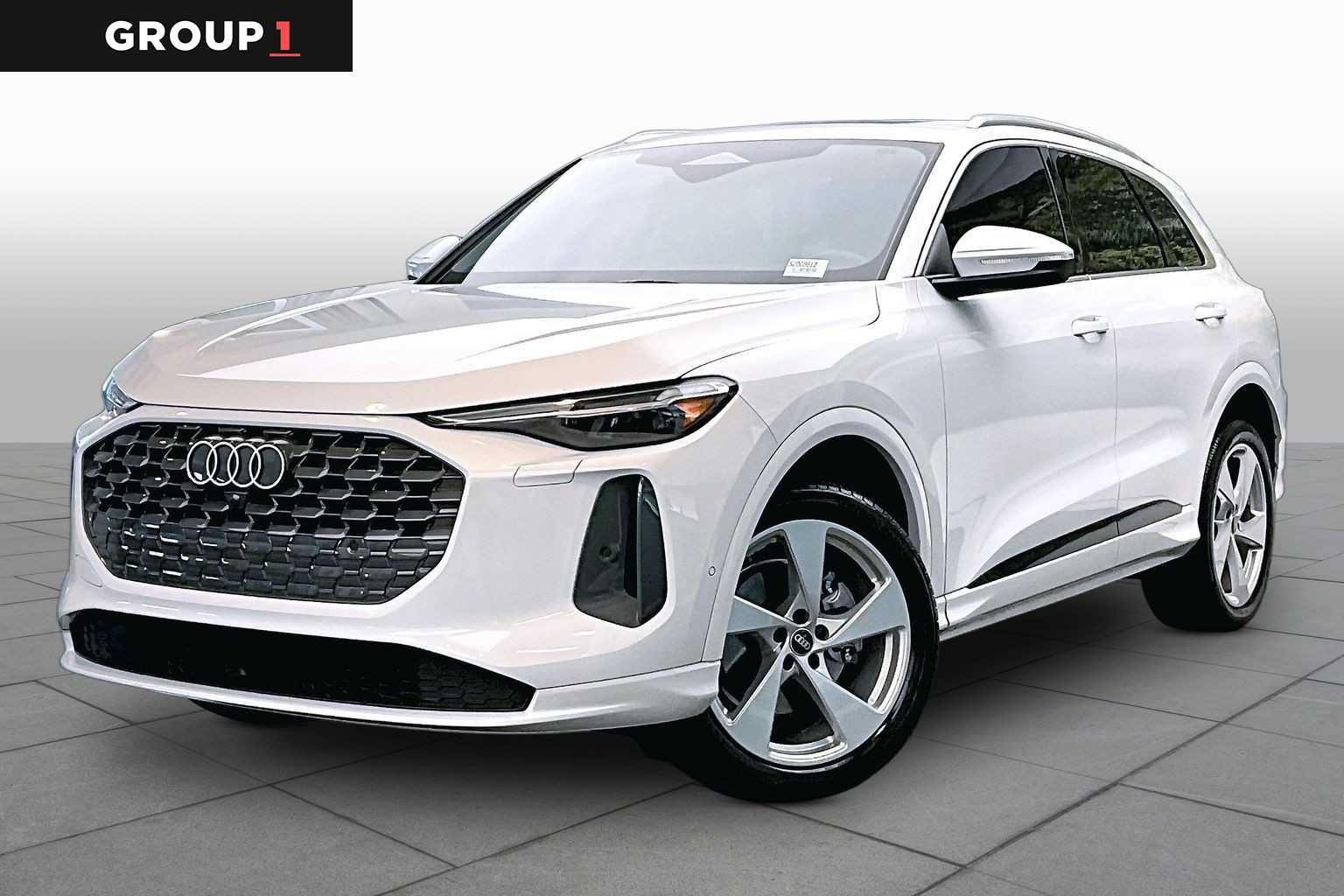 Certified 2025 Audi Q5 Premium Plus w/ Premium Plus AWD/4WD image 1