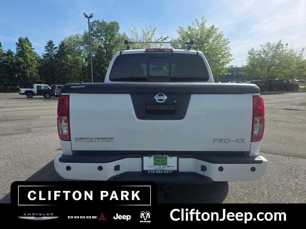 Used 2017 Nissan Frontier PRO-4X w/ Pro-4x Luxury Package AWD/4WD image 5