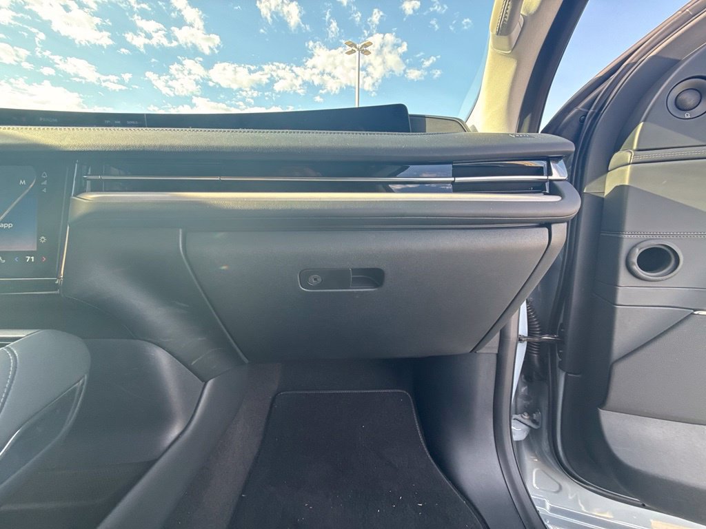 Used 2026 Lincoln Navigator Premiere AWD/4WD image 30