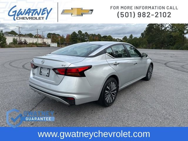 Used 2024 Nissan Altima 2.5 SV image 5