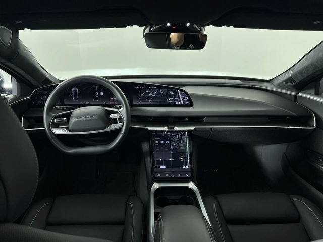 Used 2024 Lucid Air Touring AWD/4WD image 18