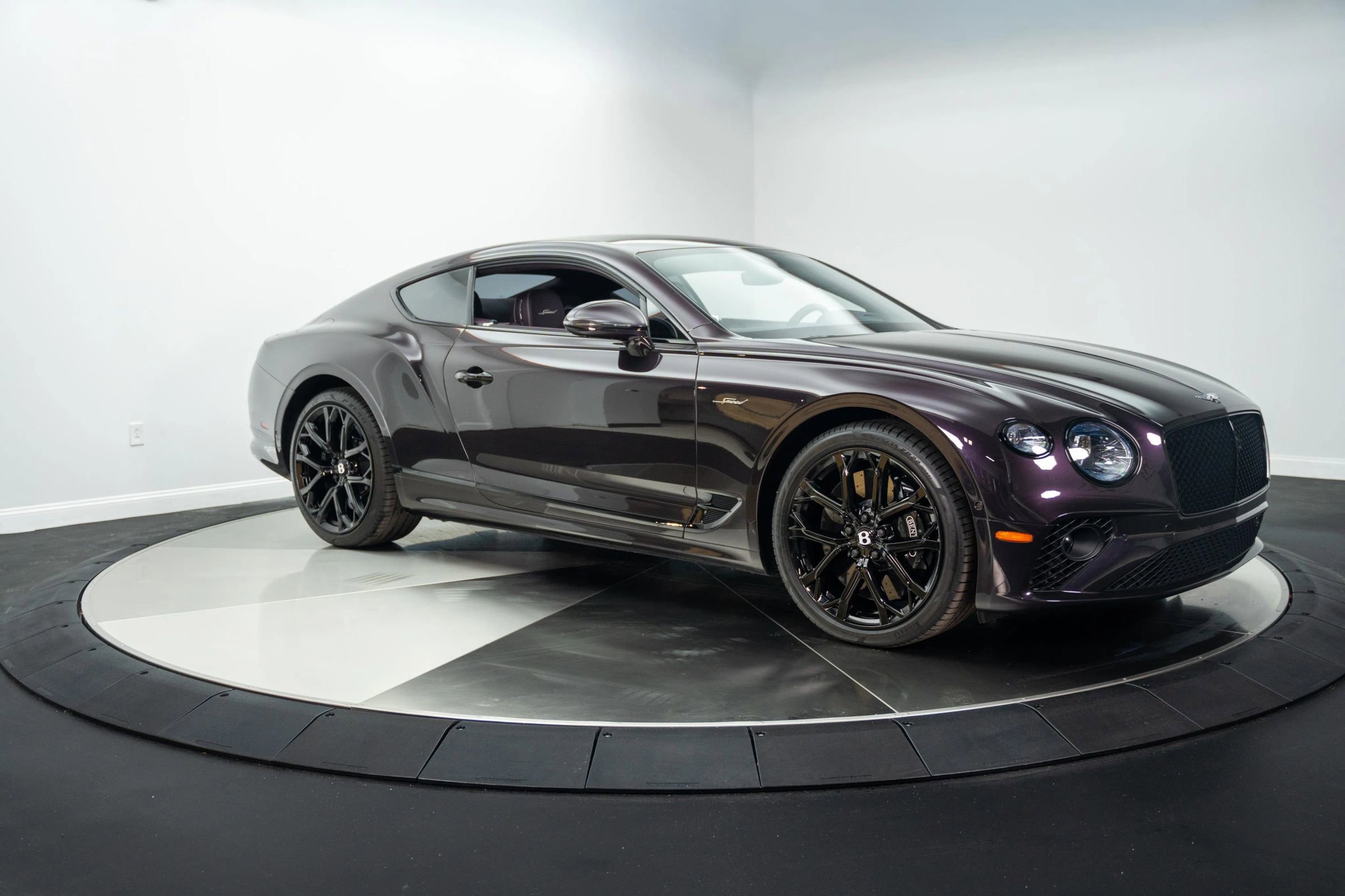 Used 2023 Bentley Continental GT Speed image 12