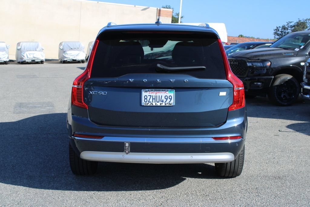 Used 2022 Volvo XC90 T8 Inscription Expression AWD/4WD image 5