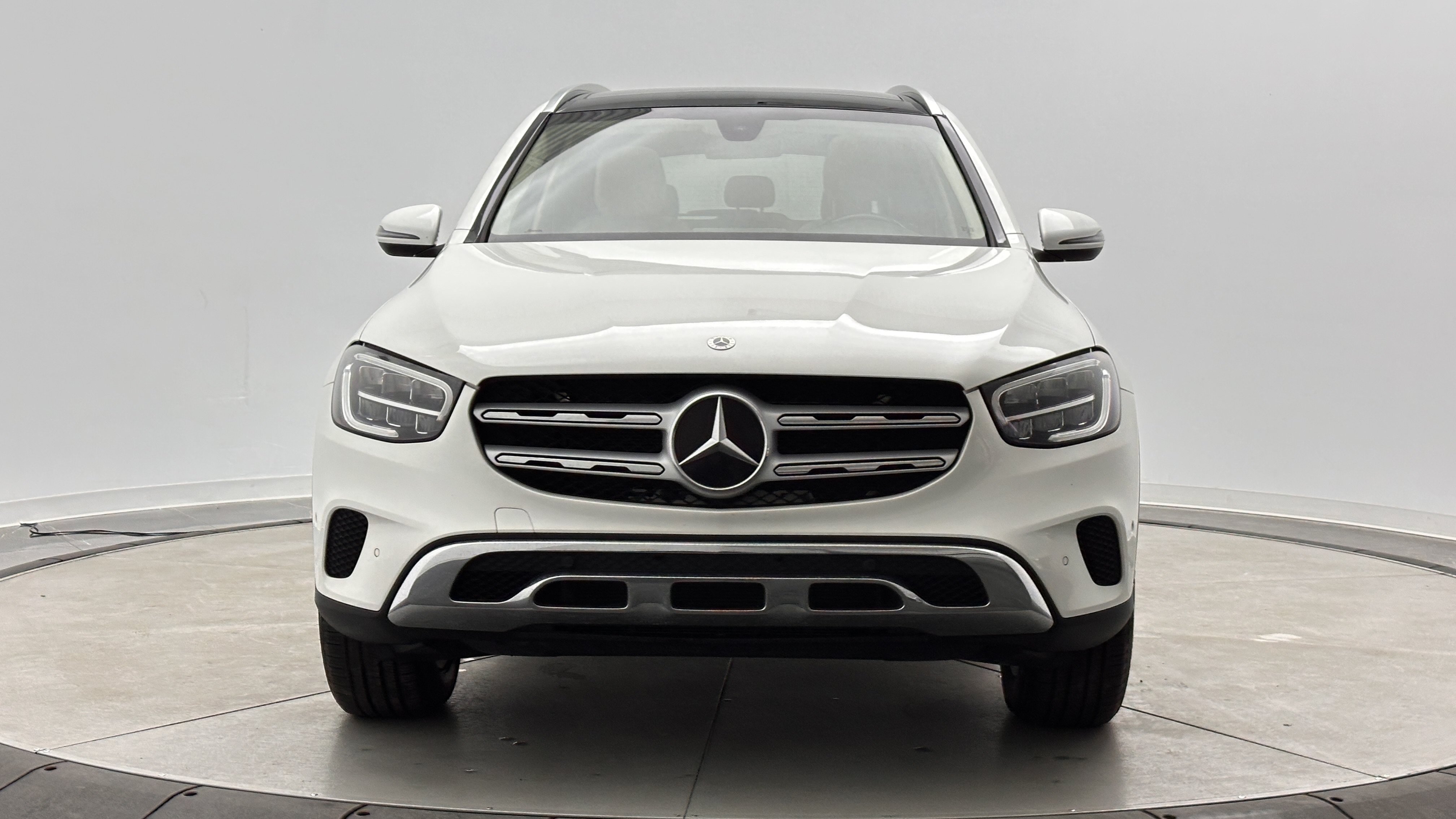 Used 2021 Mercedes-Benz GLC 300 video 2