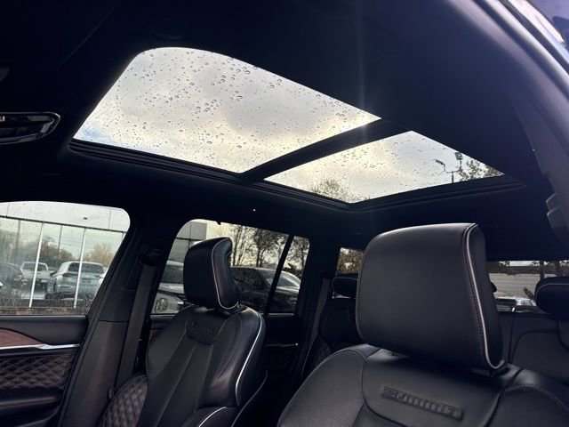 Used 2022 Jeep Grand Cherokee Summit w/ Adv Protech Group IV image 38