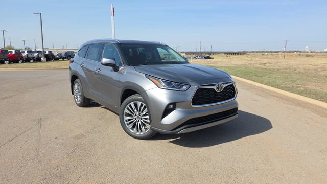 New 2026 Toyota Highlander Platinum AWD/4WD image 9