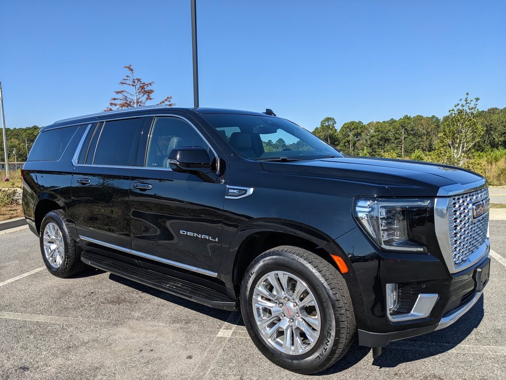 Used 2024 GMC Yukon XL Denali image 20