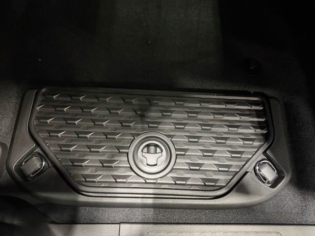 New 2026 RAM 1500 4x4 Crew Cab image 23