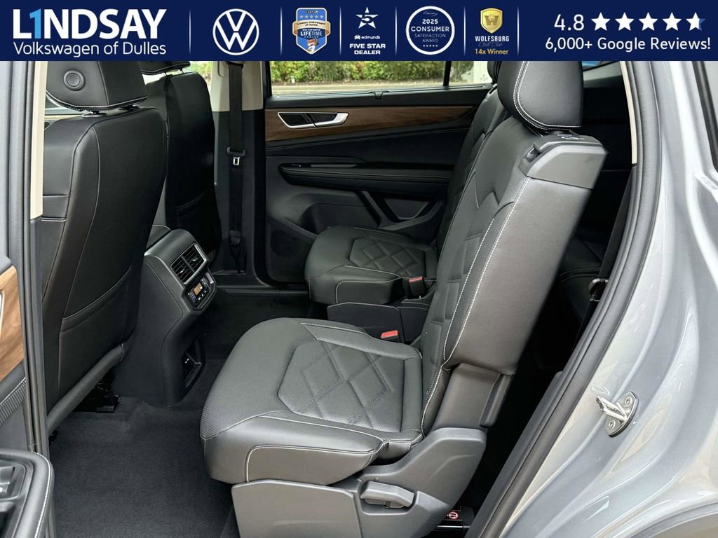 New 2026 Volkswagen Atlas SE image 9