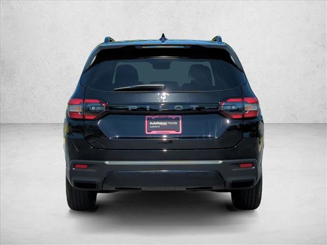 New 2026 Honda Pilot Sport image 8