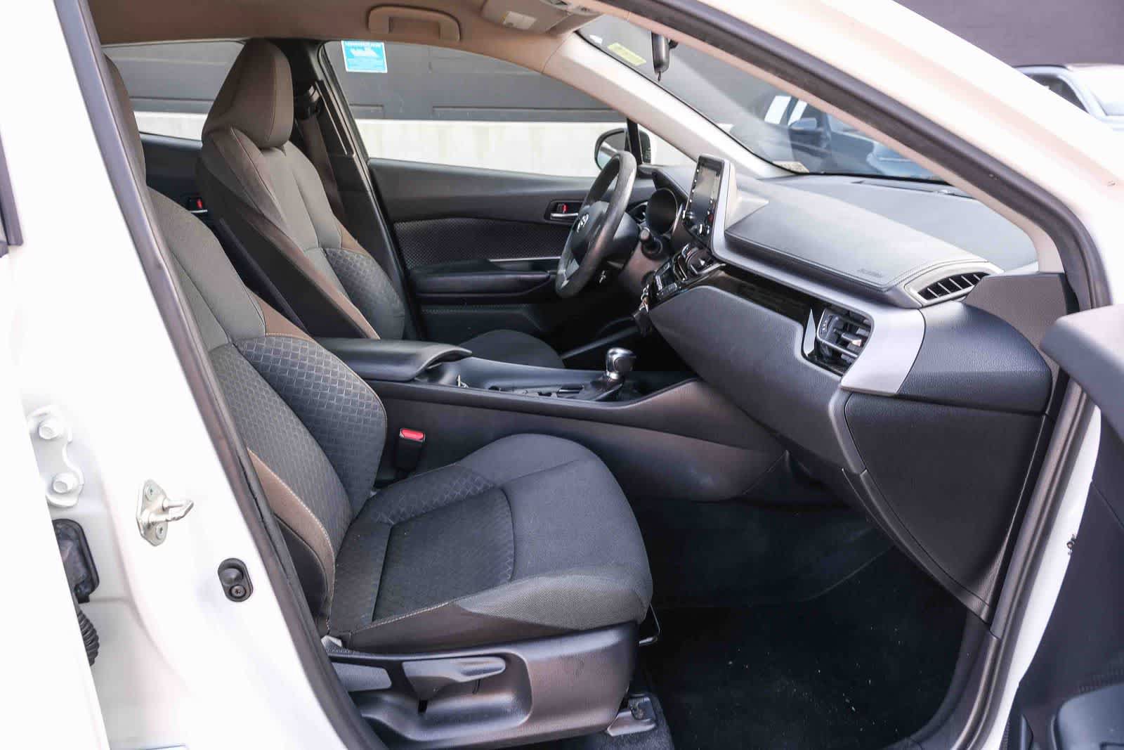 Certified 2021 Toyota C-HR LE FWD image 18