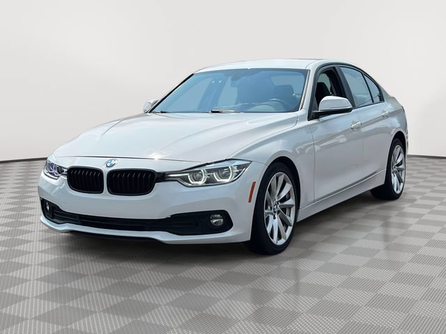 Used 2018 BMW 320i xDrive Sedan