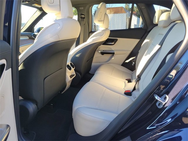 Certified 2024 Mercedes-Benz GLC 300 4MATIC w/ Driver Assistance Package image 17