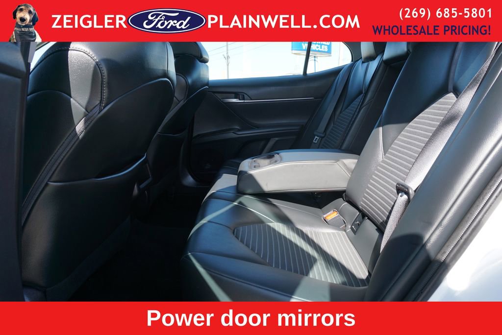 Used 2024 Toyota Camry SE image 11