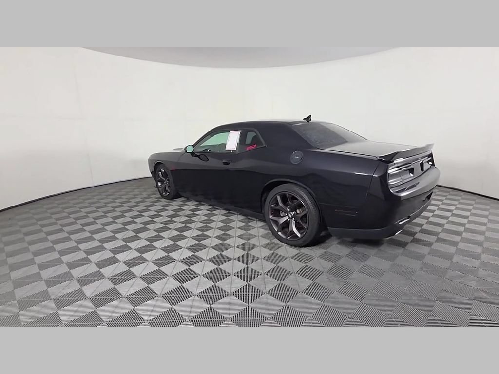 Used 2018 Dodge Challenger R/T Plus RWD image 43