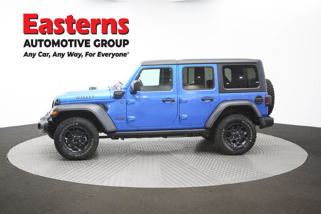 Used 2023 Jeep Wrangler Unlimited w/ Cold Weather Group AWD/4WD image 57