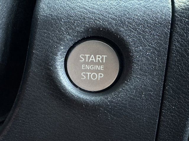 Used 2022 Nissan Frontier Pro-X RWD image 21