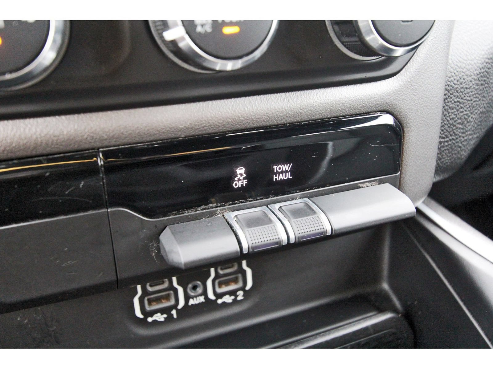 Used 2020 RAM 1500 Big Horn AWD/4WD image 29