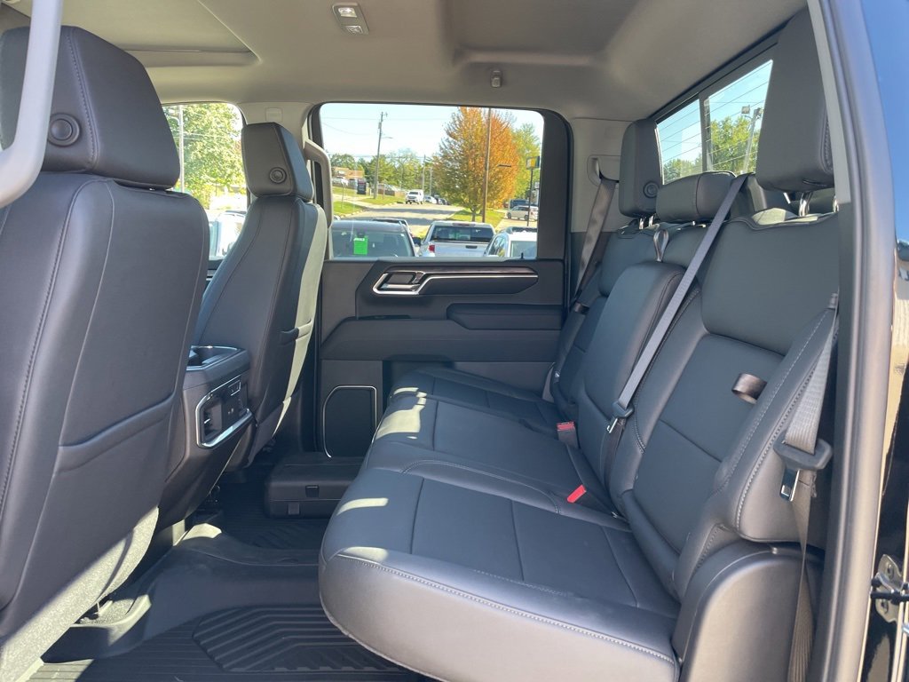 New 2026 Chevrolet Silverado 3500 LTZ w/ LTZ Plus Package image 15